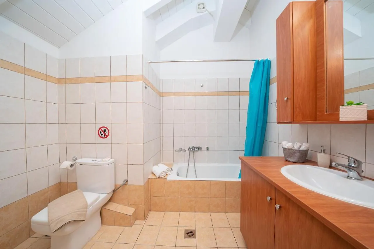 شقة Georgina'S Maisonette Sea View