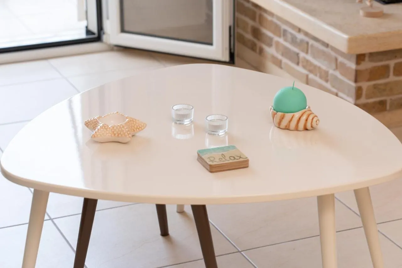 شقة Georgina'S Maisonette Sea View